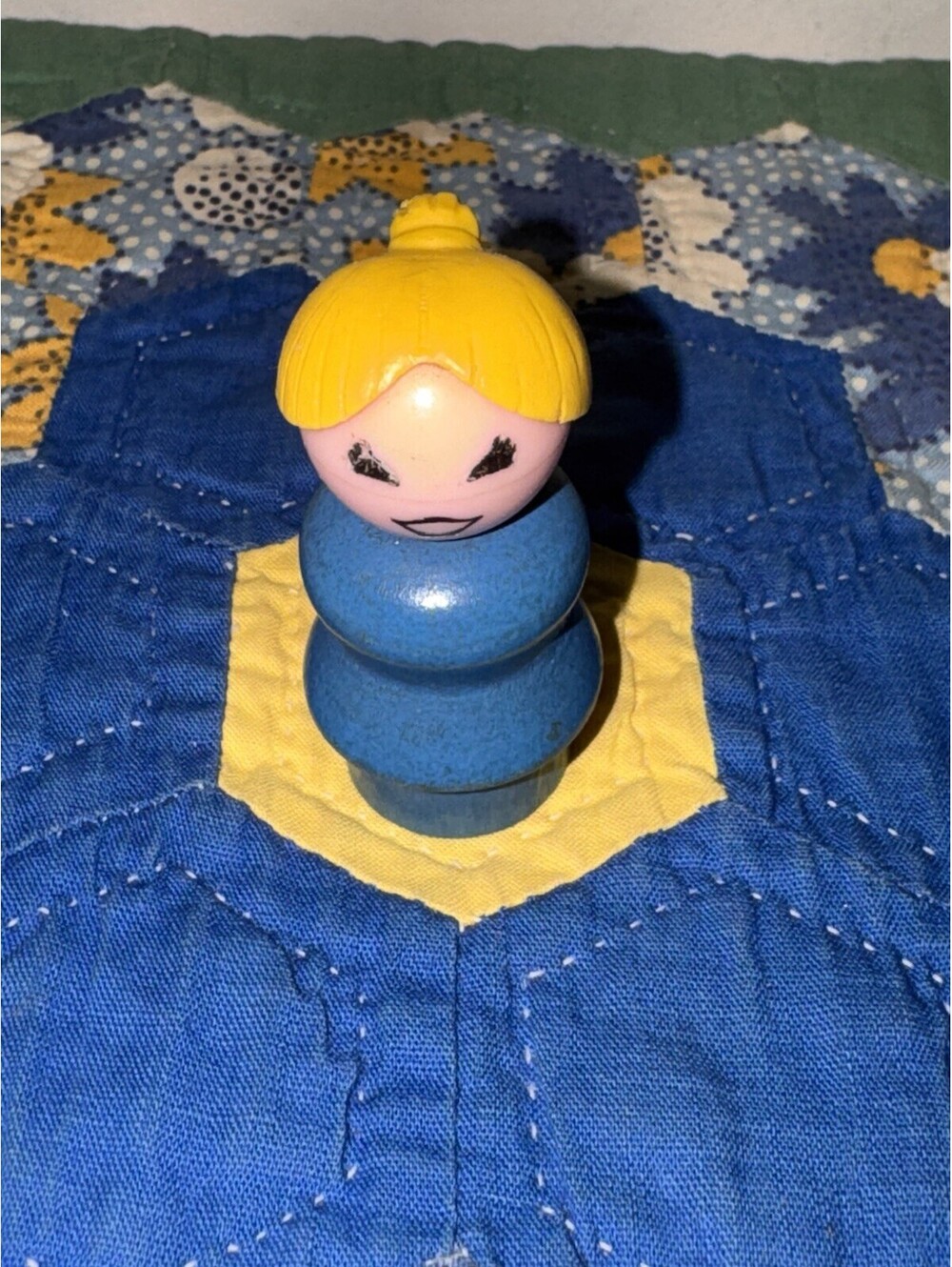 VINTAGE FISHER PRICE WOODEN LITTLE PEOPLE MOM / TEACHER / WOMAN - PONYTAIL HAIR